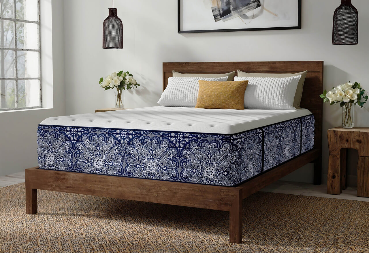 Passions Covewood 14" Plush Tight Top Hybrid Mattress